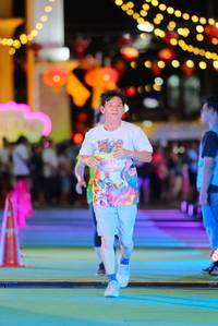 BIB: 60073
                            <button type="button" onclick="openModal(21769731)" class="btn btn-primary btn-sm float-right btn-popup" data-toggle="modal" data-target=".modal-high-quality">
                        <i class="fas fa-shopping-cart"></i> Add to Cart
                    </button>
                                            <button type="button" onclick="isThisMe(21769731, true)" class="btn btn-success btn-sm float-right btn-popup btn-isme hidden" data-toggle="tooltip" data-placement="bottom" title="นี่คือรูปของคุณใช่ไหม คลิกที่นี่เพื่อเอาเข้าอัลบั้ม">
                        <i class="fas fa-plus"></i> Add to album
                    </button>
                    <button type="button" onclick="isThisMe(21769731, false)" class="btn btn-warning btn-sm float-right btn-popup btn-isnotme hidden">
                        <i class="fas fa-ban"></i> Remove from album
                    </button>